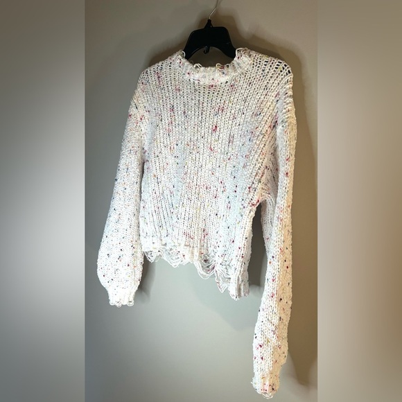Women’s confetti yarn distressed sweater size small white polka dots cozy - Picture 3 of 7